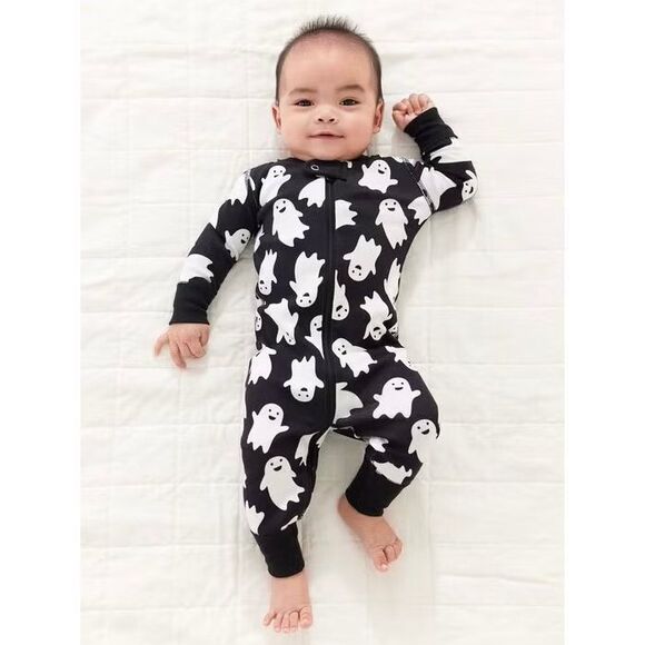 Hanna Andersson Infant Baby 0-3 Months Spooky Smiles on Blac Halloween Zip Up Sl - Picture 1 of 5